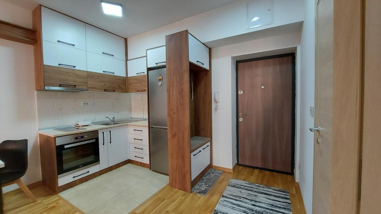 New Home In Skopje Exterior foto
